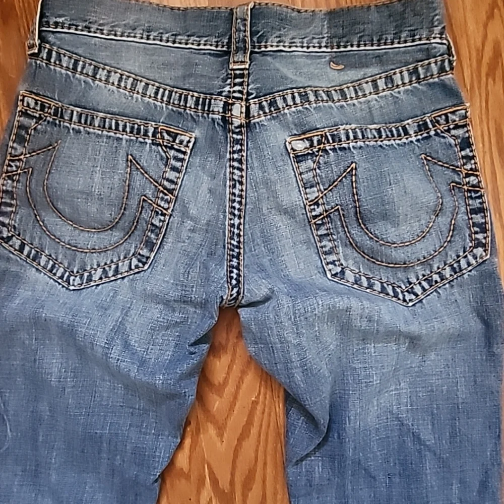 True‎ Religion Straight Leg Jeans 30